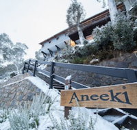 Aneeki Ski Lodge - Accommodation QLD