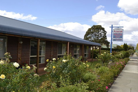 Ararat Motor Inn - Accommodation QLD 2