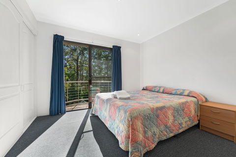 Avoca Beach Hotel - Accommodation QLD 4