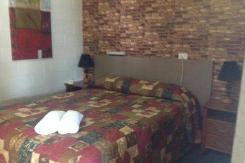 Ayr Max Motel - Accommodation QLD 3