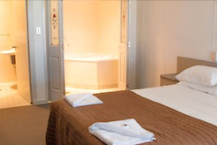 Buronga NSW Accommodation QLD