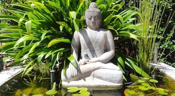 Vatu Sanctuary - Accommodation QLD 4