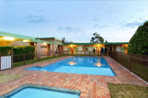 Midtown Motor Inn - Accommodation QLD 5