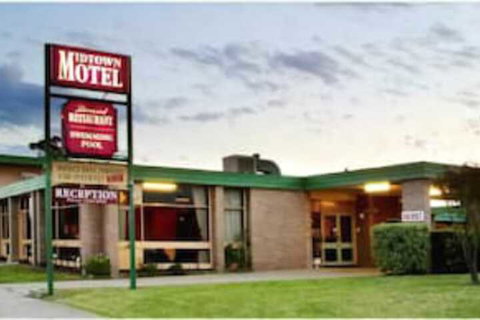 Midtown Motor Inn - Accommodation QLD 0
