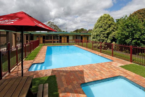 Midtown Motor Inn - Accommodation QLD 4