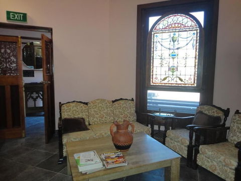 A Railway Lodge - Accommodation QLD 3