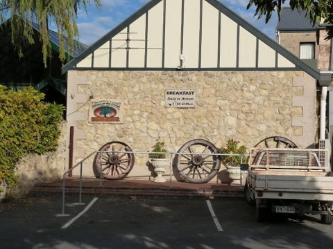 Naracoorte Hotel Motel - Accommodation QLD 1
