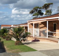 Walters Holiday Flats - Accommodation QLD