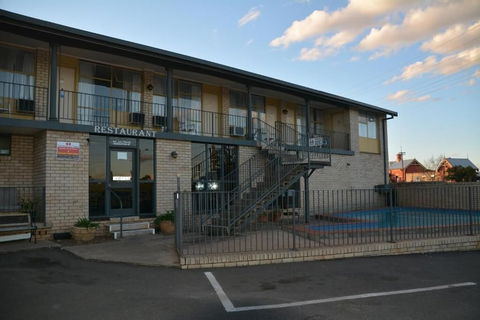Adrian Motel - Accommodation QLD 1