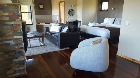 Blue Summit Cottages - Accommodation QLD 1