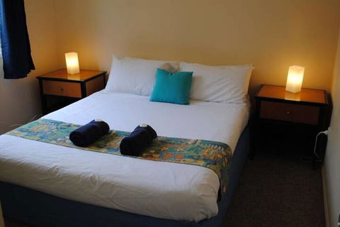 Island View Beach Resort - Accommodation QLD 6