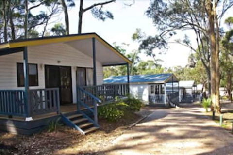 Island View Beach Resort - Accommodation QLD 4