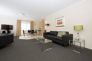 Accommodate Canberra - Kingston Court - Accommodation QLD 0