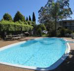 Golfview Lodge - Accommodation QLD