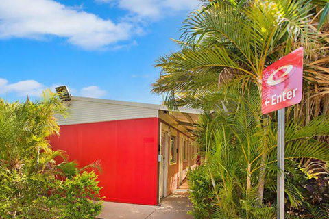 Karratha Motel - Accommodation QLD 5