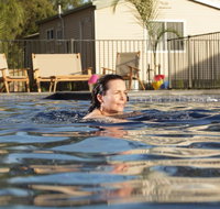 Riverside Cabin Park - Accommodation QLD