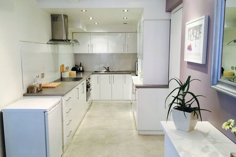 Fremantle Archway Apartments - Accommodation QLD 7