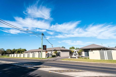 Athena Studio Units - Accommodation QLD 1