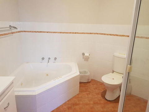 Flexi 3 At Belmont - Accommodation QLD 2