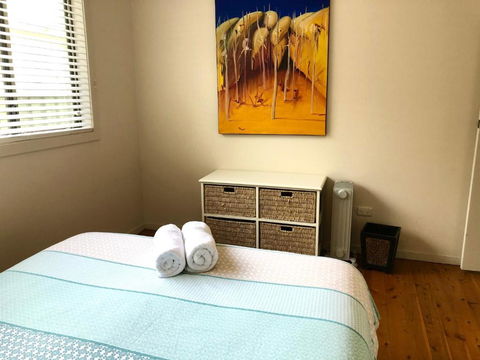 Ocean Beach Cottage - Accommodation QLD 2