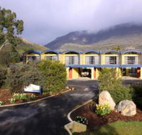 Five Clematis Views - Accommodation QLD