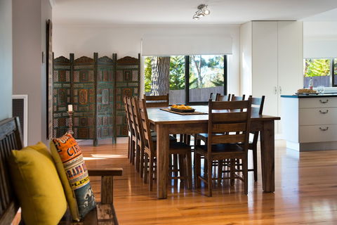 Artemis Retreat - Accommodation QLD 2