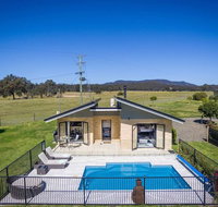 Mandalay Villas Villa 2 - Accommodation QLD