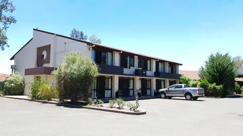 All Seasons Motel Armidale - Accommodation QLD 0