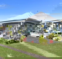 Huskisson Holiday Motel Cabins - Accommodation QLD