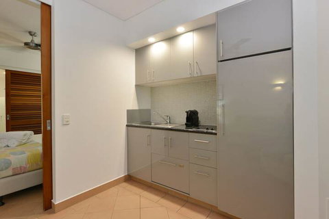 Seascape Holidays - Peninsula Apartments - Accommodation QLD 6