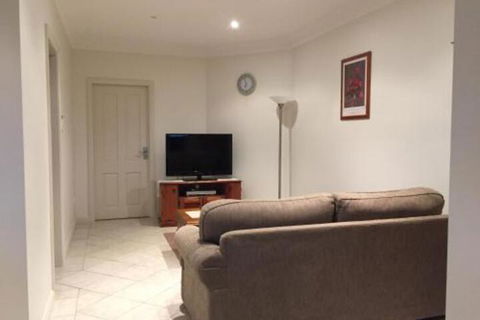 Robin Hill Retreat - Accommodation QLD 7