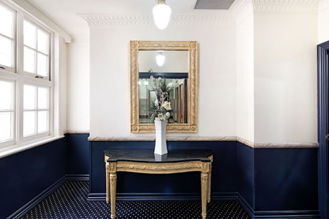 ULTIQA Rothbury Hotel - Accommodation QLD 1