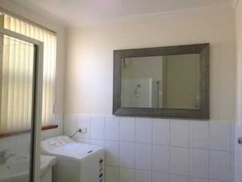 Longbeach Apartments Coffin Bay - Accommodation QLD 2