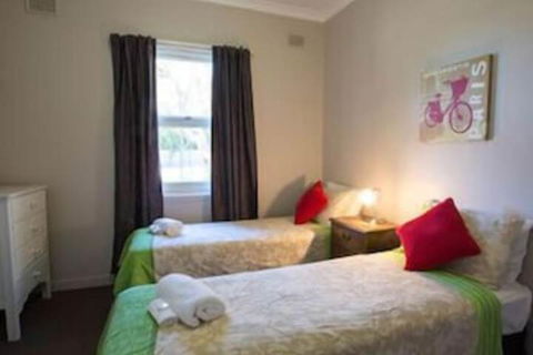 Wilkadene Cottage - Accommodation QLD 5