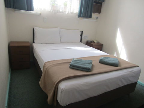 Twin City Motor Inn - Accommodation QLD 2