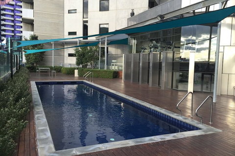 Harbour Escape Apartments - Accommodation QLD 3