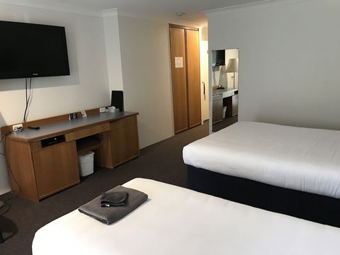 Tea Gardens Motel - Accommodation QLD 4