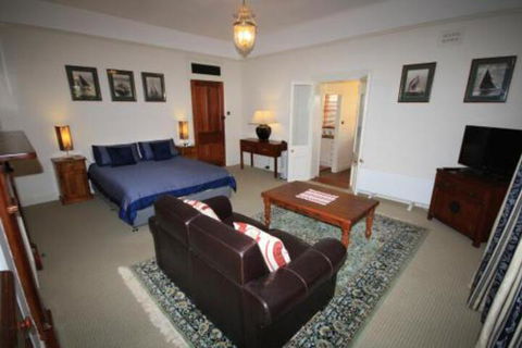 Grange Apartments - Accommodation QLD 2