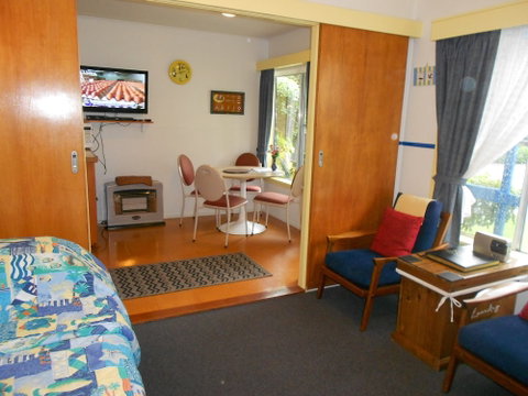 King Island Accommodation Cottages - Accommodation QLD 2