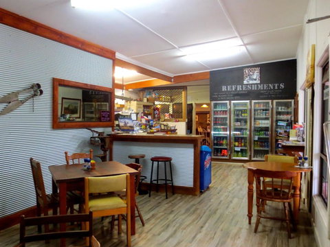 Willalooka Tavern - Accommodation QLD 1