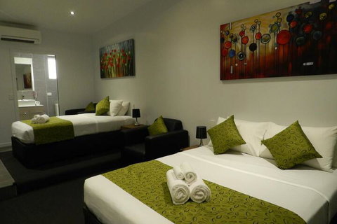 Sanctuary Park Motel - Accommodation QLD 5