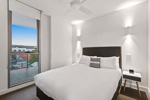 District Fitzroy - Accommodation QLD 1