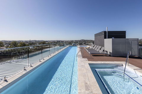 Oaks Brisbane Woolloongabba Suites - Accommodation QLD 4