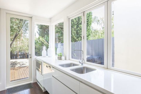 BOUTIQUE STAYS - South Yarra Lane - Accommodation QLD 5