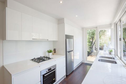 BOUTIQUE STAYS - South Yarra Lane - Accommodation QLD 3