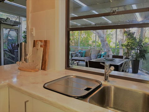 CHILL OUT BEACH HOUSE At FORSTER - Accommodation QLD 5