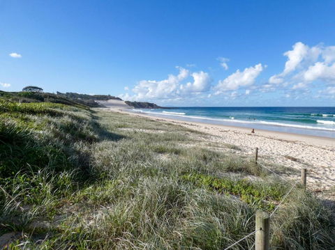 CHILL OUT BEACH HOUSE At FORSTER - Accommodation QLD 6