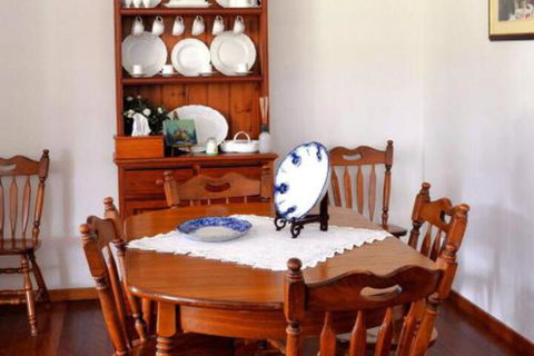 La Sila Homestead On Marrowbone Cutest Cottage In The Hunter With Killer Views - Accommodation QLD 2