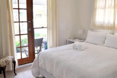 La Sila Homestead On Marrowbone Cutest Cottage In The Hunter With Killer Views - Accommodation QLD 4