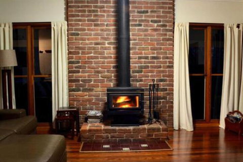 La Sila Homestead On Marrowbone Cutest Cottage In The Hunter With Killer Views - Accommodation QLD 5